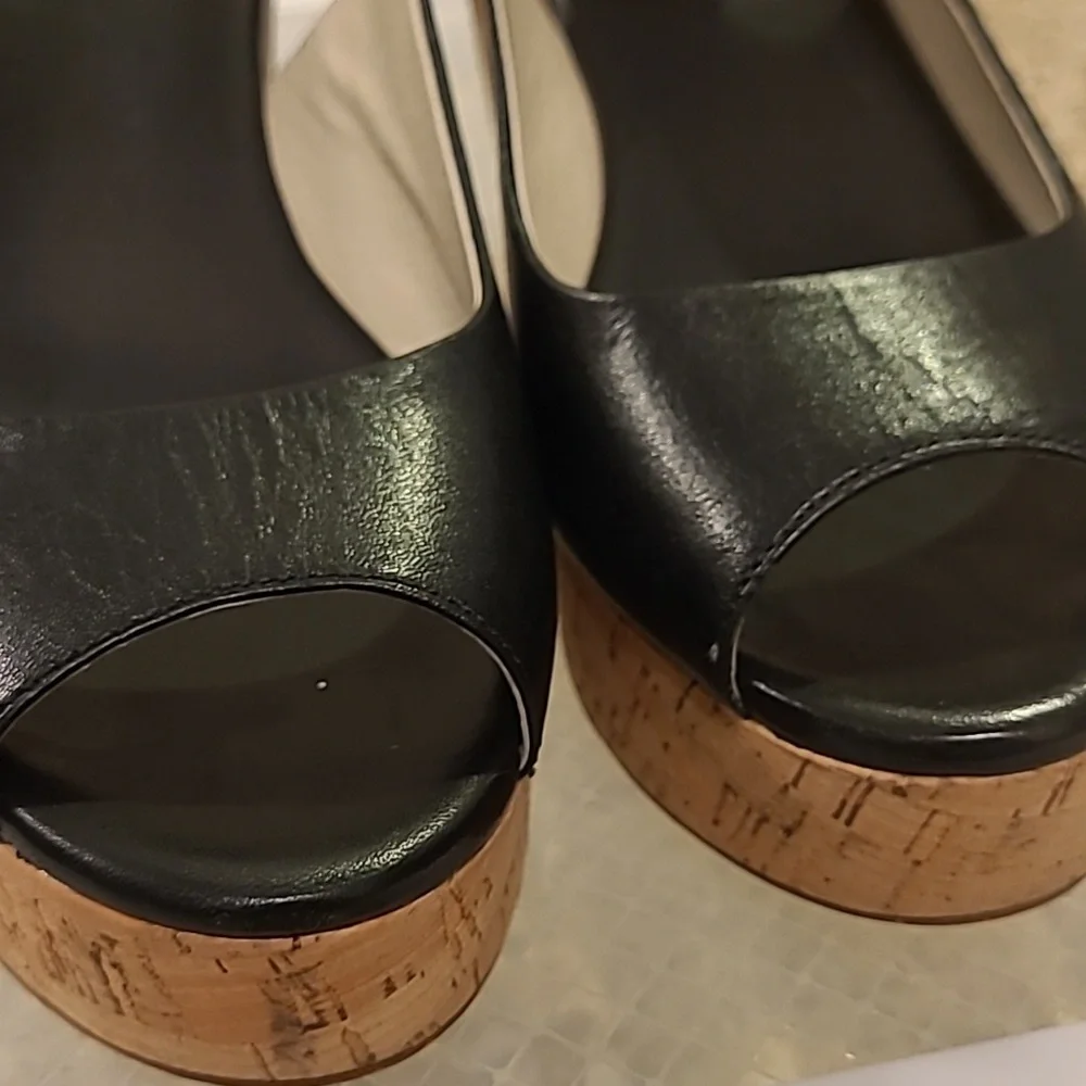 Michael Kors Gold and Black Platform Slingback Shoes